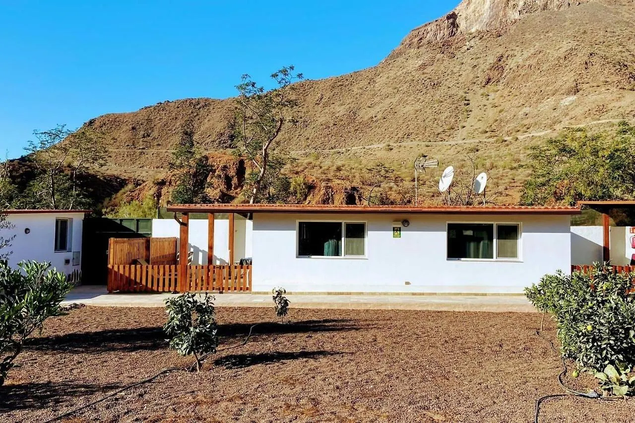 2 Bedroom Country House Near Fataga & Maspalomas Artedara Holiday home