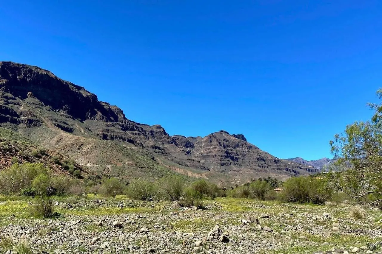 2 Bedroom Country House Near Fataga & Maspalomas Artedara